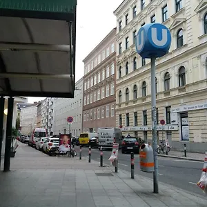 Apartment The White, Wien