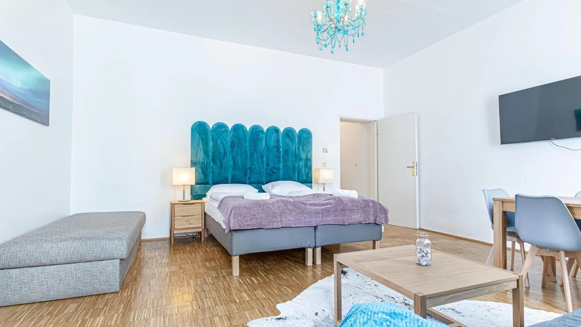 Superior 2Br Apartment - Perfect For Longstays contacts